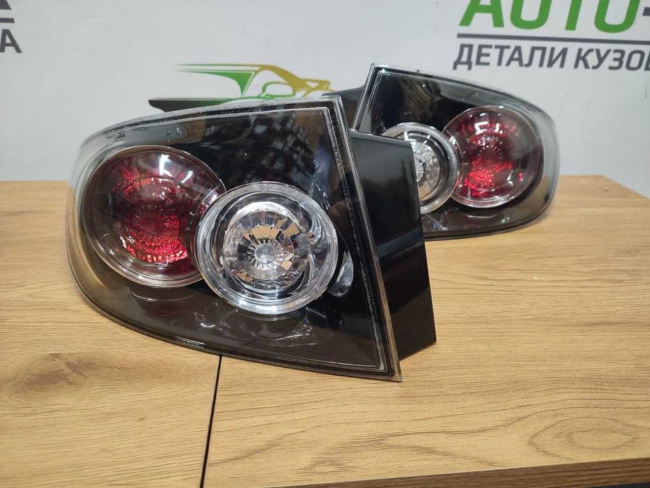 Фонарь стоп Mazda 3 BK 2004-2009 фонари Мазда 3 седан