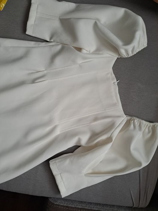 Sukienka damska biala elegancka S