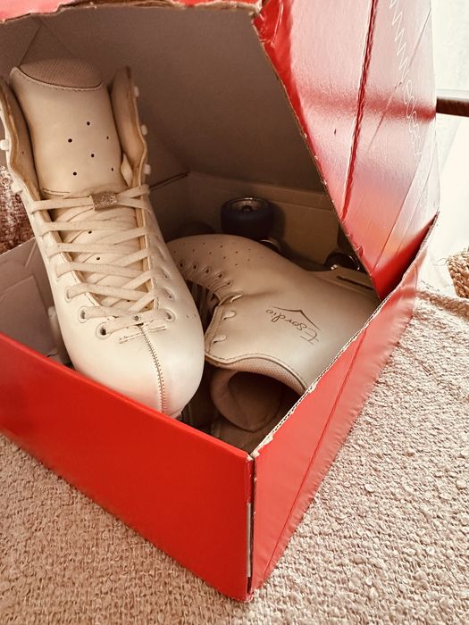 Vendo patins como novos Novo Modelo EDEA 245