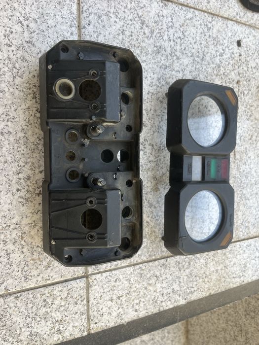 Caixa manometros original yamaha rz