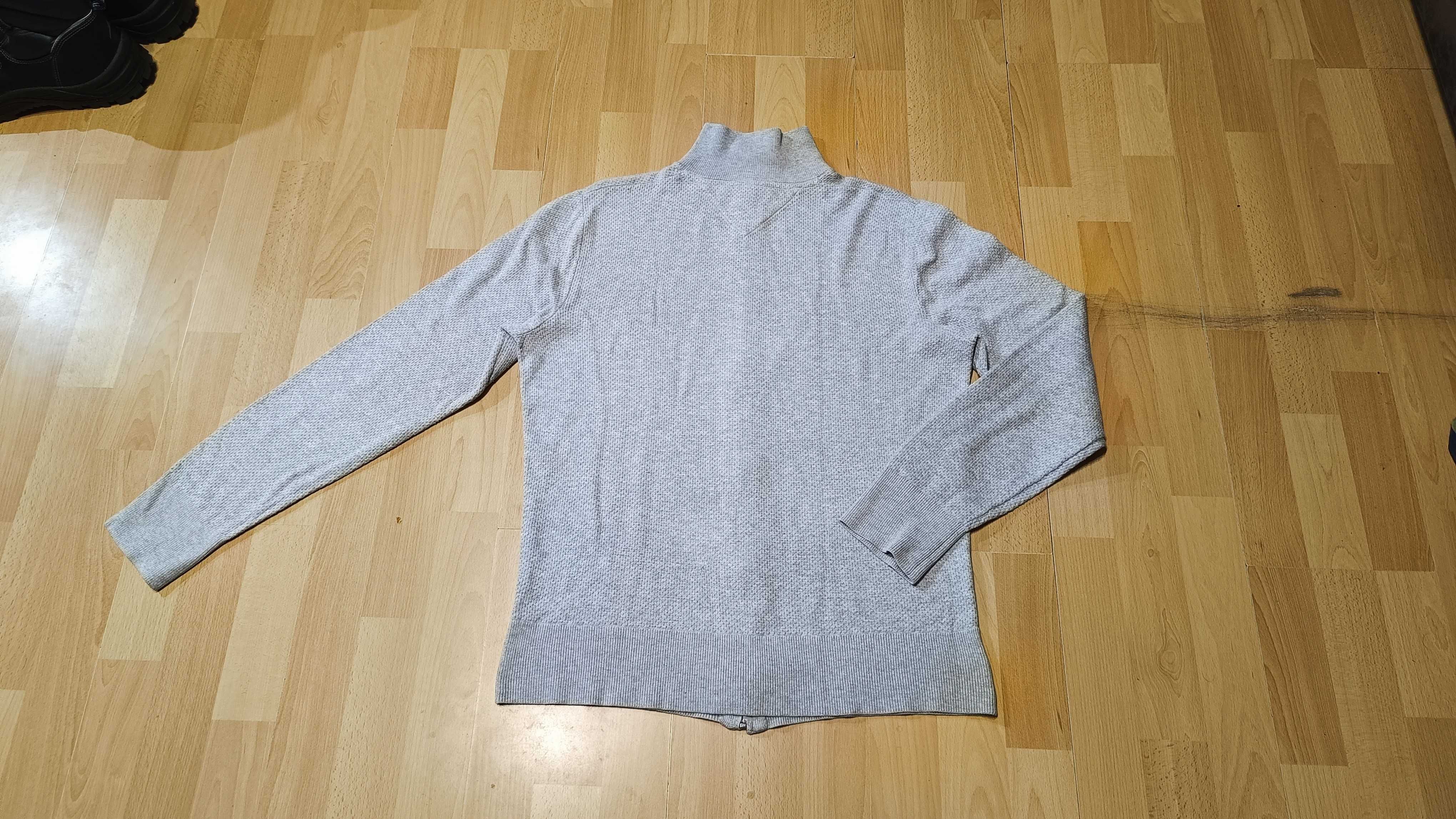 Bluza TOMMY HILFIGER r.M oryginał stan bardzo dobry