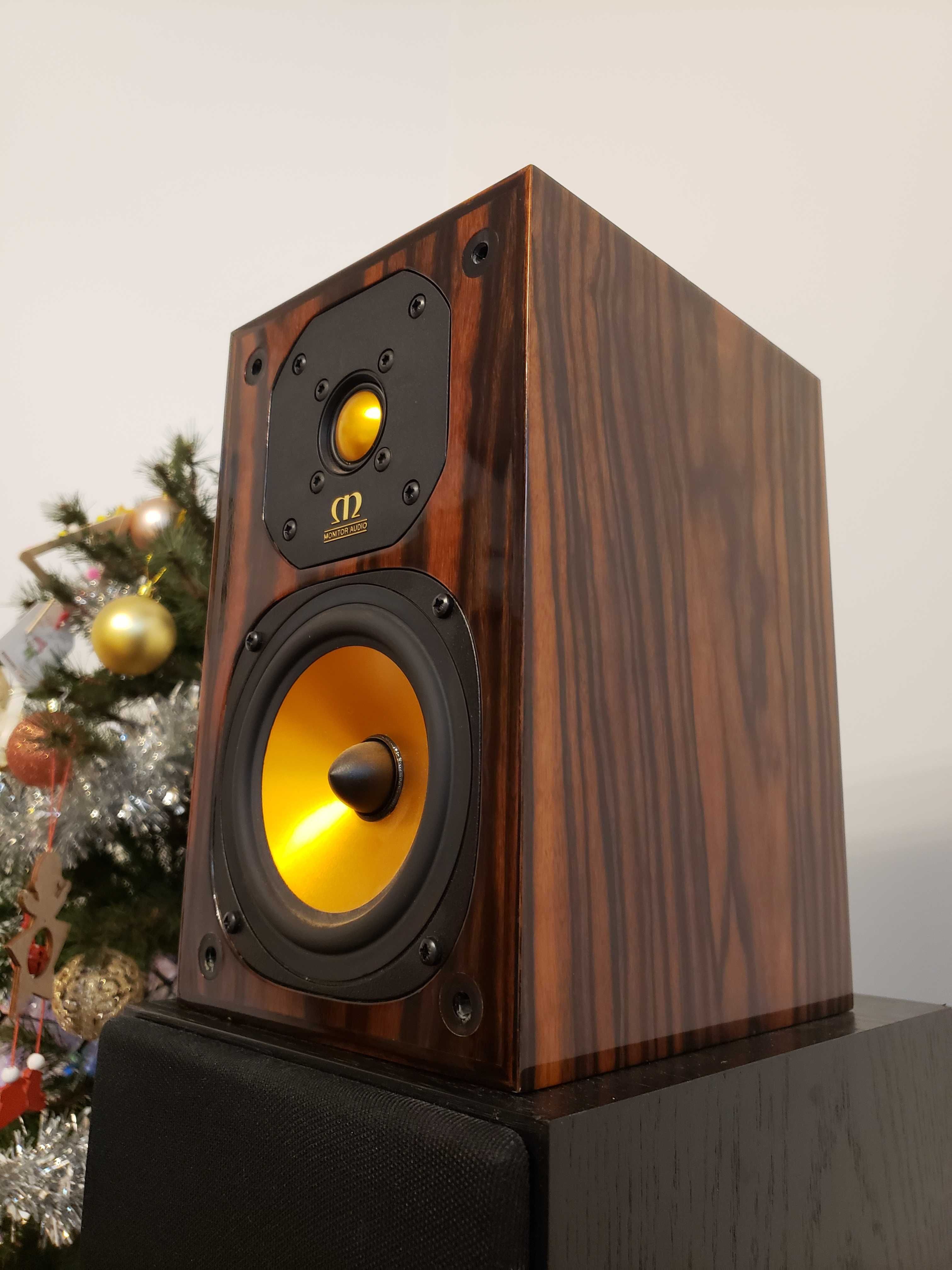 Colunas monitor audio Studio 2