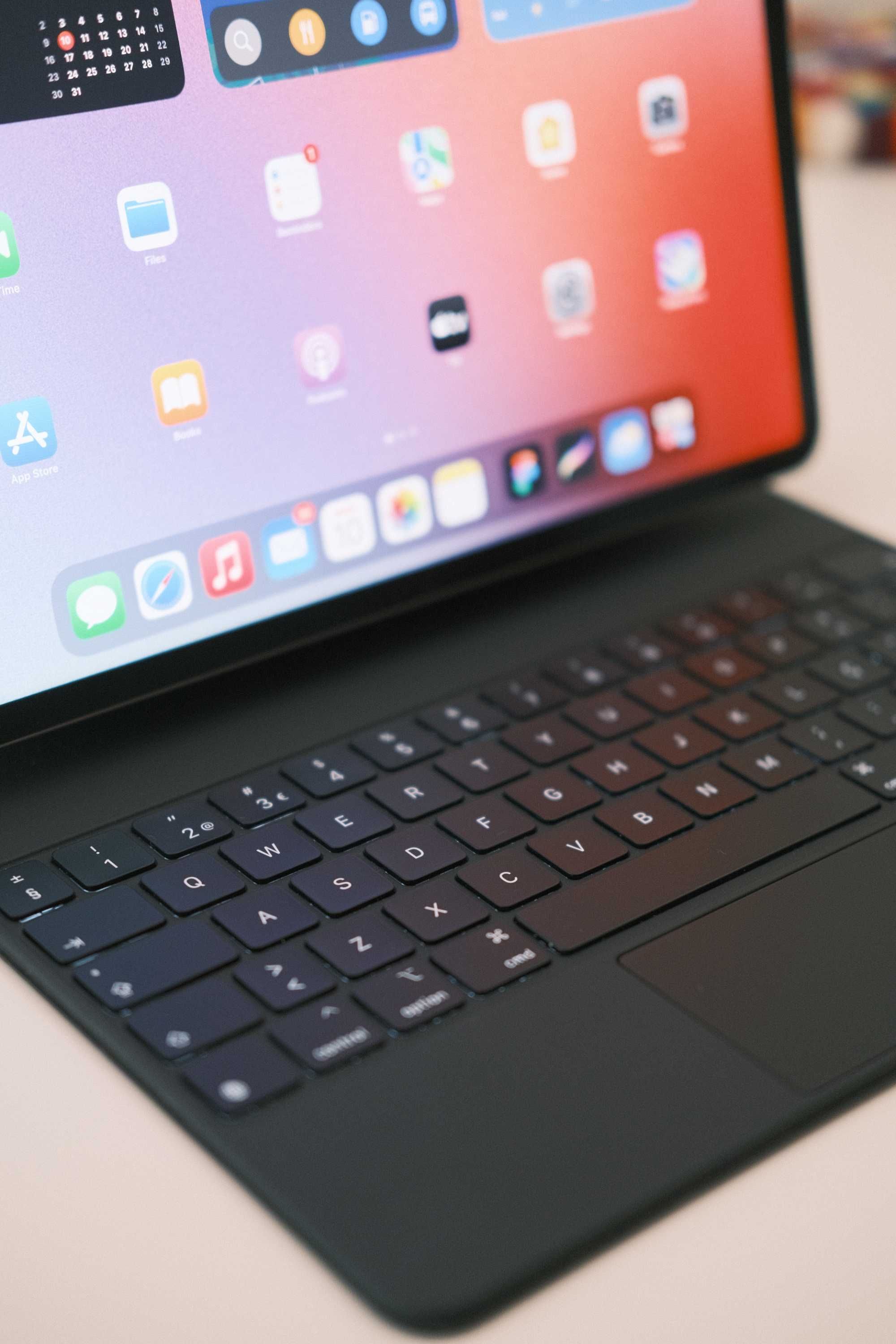 iPad Pro Wi-Fi de 12,9 polegadas 512 GB com Pencil e Keyboard