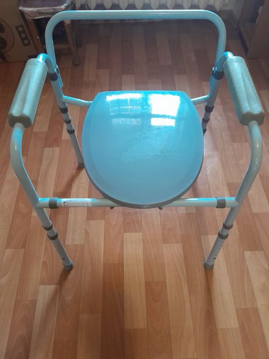 Стул туалет,стілець