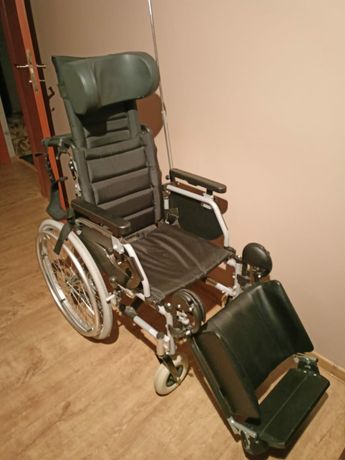 Wózek inwalidzki VERMEIREN ECLIPSX4 rozkładany
