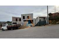 Moradia T3+1 Em Construção