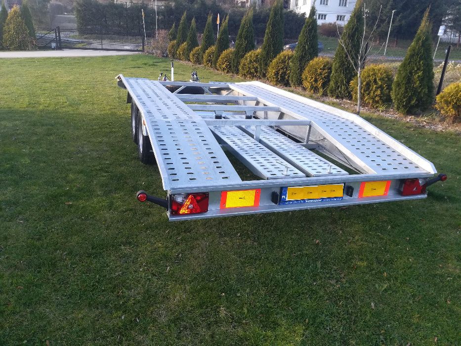 Autolaweta pomoc drogowa usługi przewóz transport laweta