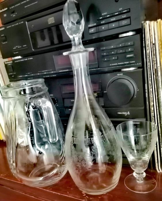 Loiça em vidro,pratos aperitivos, frascos ,pirex de ir ao forno