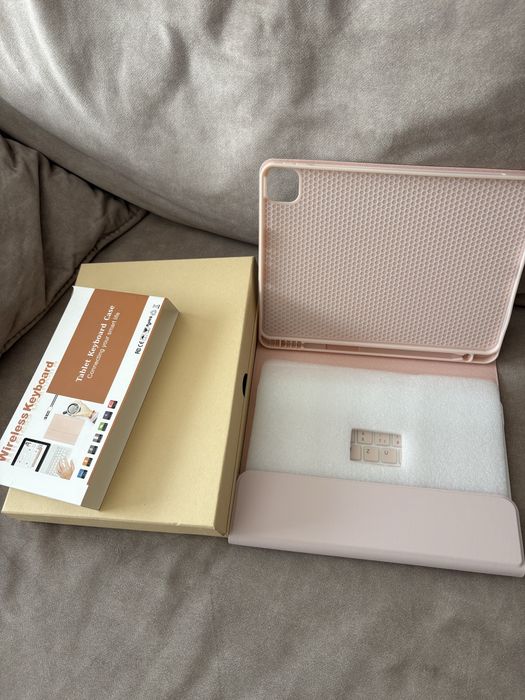 ETUI klawiatura do Apple iPad PRO 11