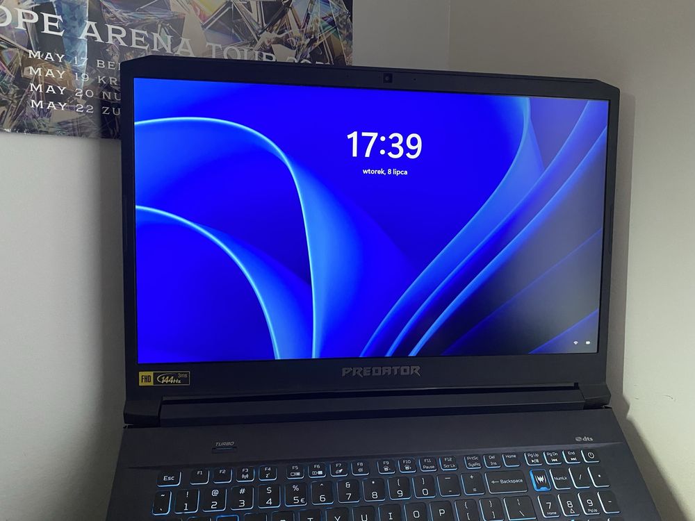 Predator helios 300 i7/32gb/2tb/2070q pro