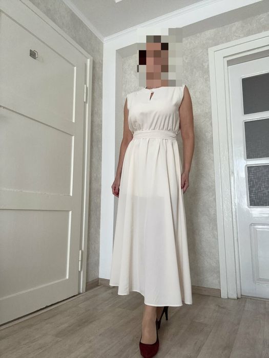 Платье новое 48 размер