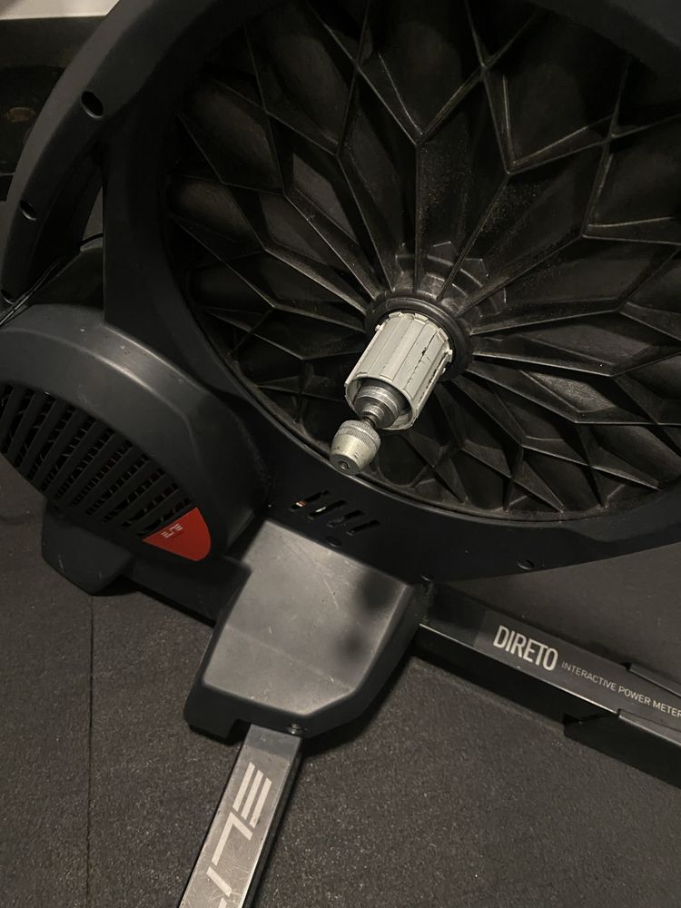 Trenażer Elite Direto XR Akcesoria podstawka
