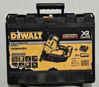 Skrzynka walizka do gwoździarki DeWalt DCN660D2