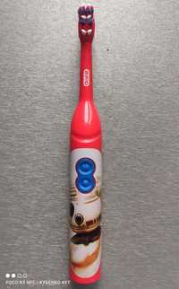 Нова зубна щітка для дитини орал б oral B електрична на батарейках