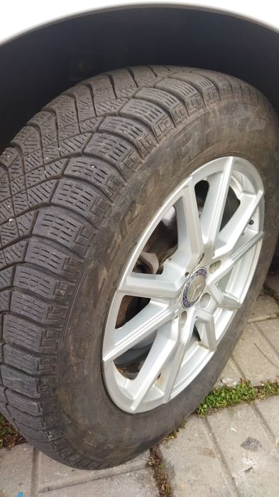 Mercedes Benz B 250E