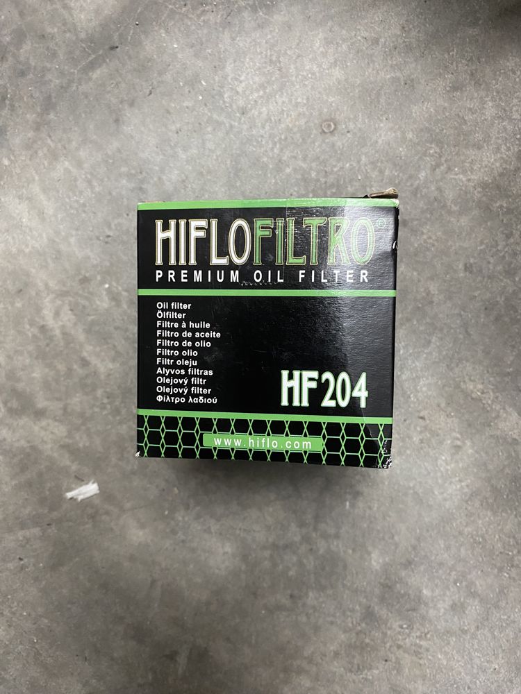 Filtro de ar HifloFiltro HFA2606 e de Filtro de Oleo HF204