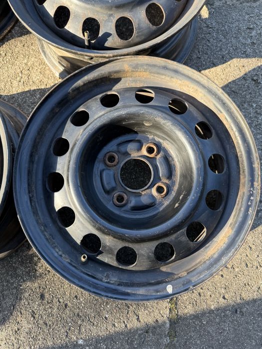 Felgi stalowe Michelin Toyota corolla R14