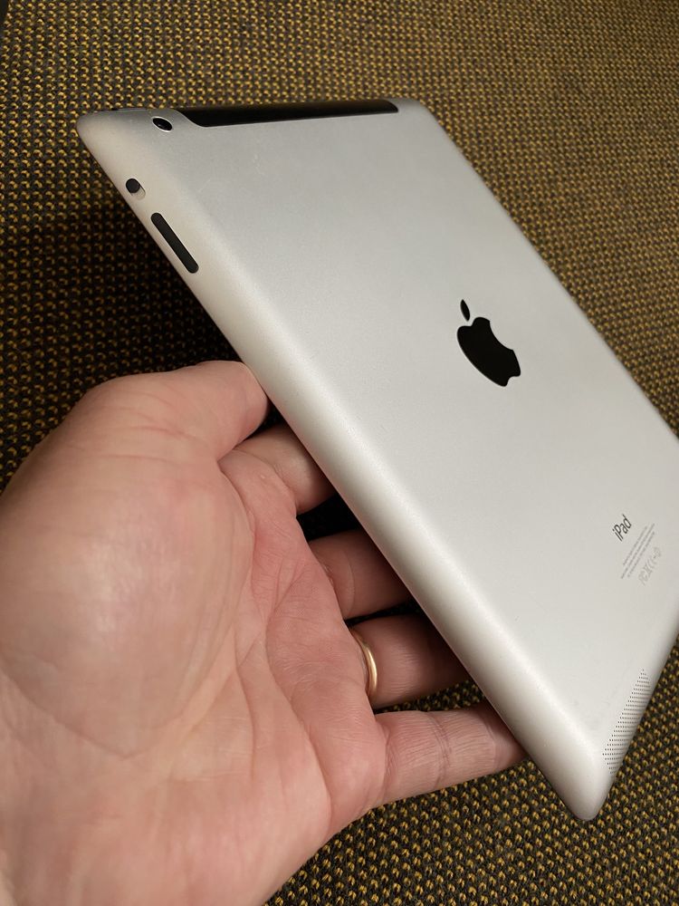 iPad 4. Apple. 16 gb. Ідеальний стан.
