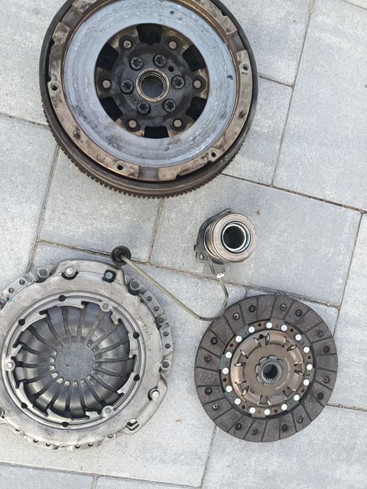 Sprzęgło stan bardzo dobry opel astra j 1,4 turbo