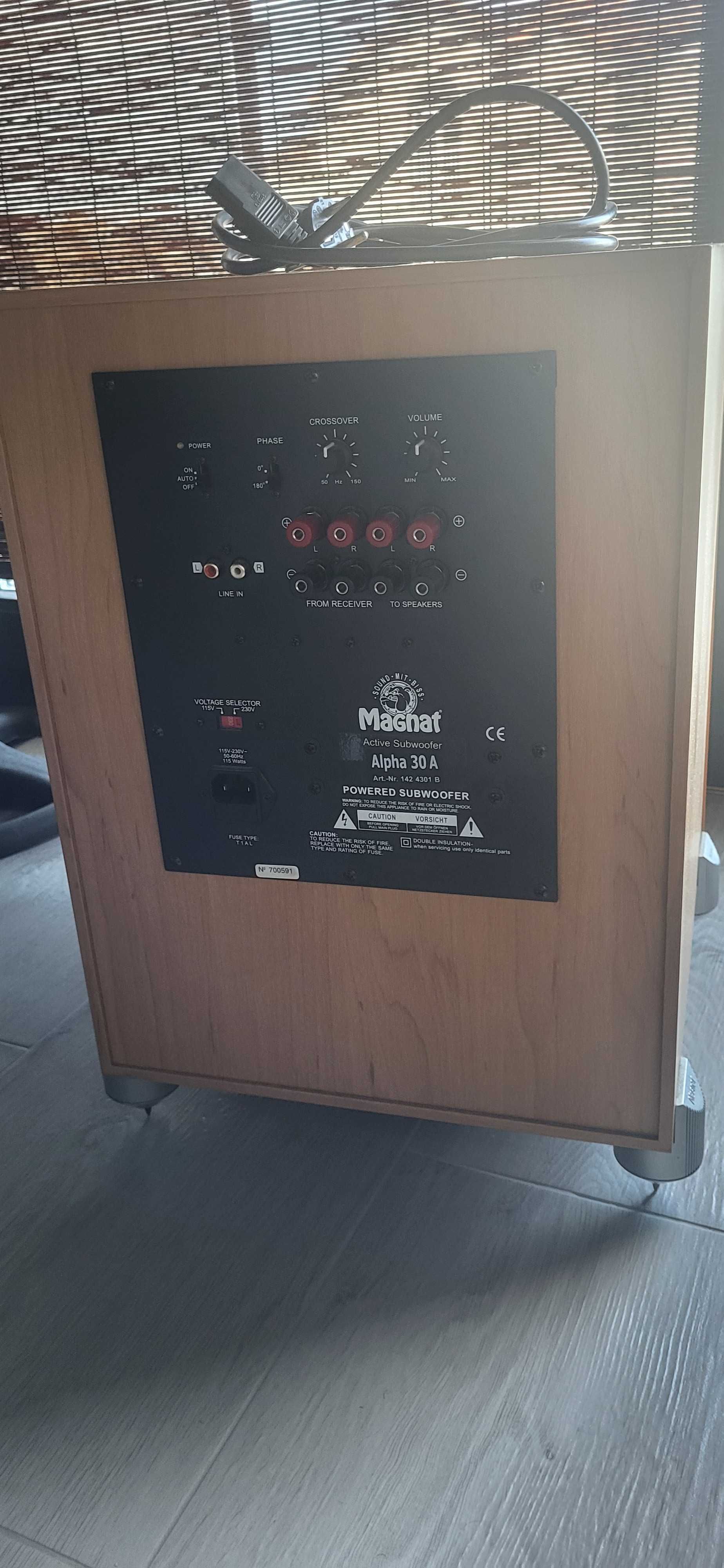 Subwoofer Magnat Alpha 30
