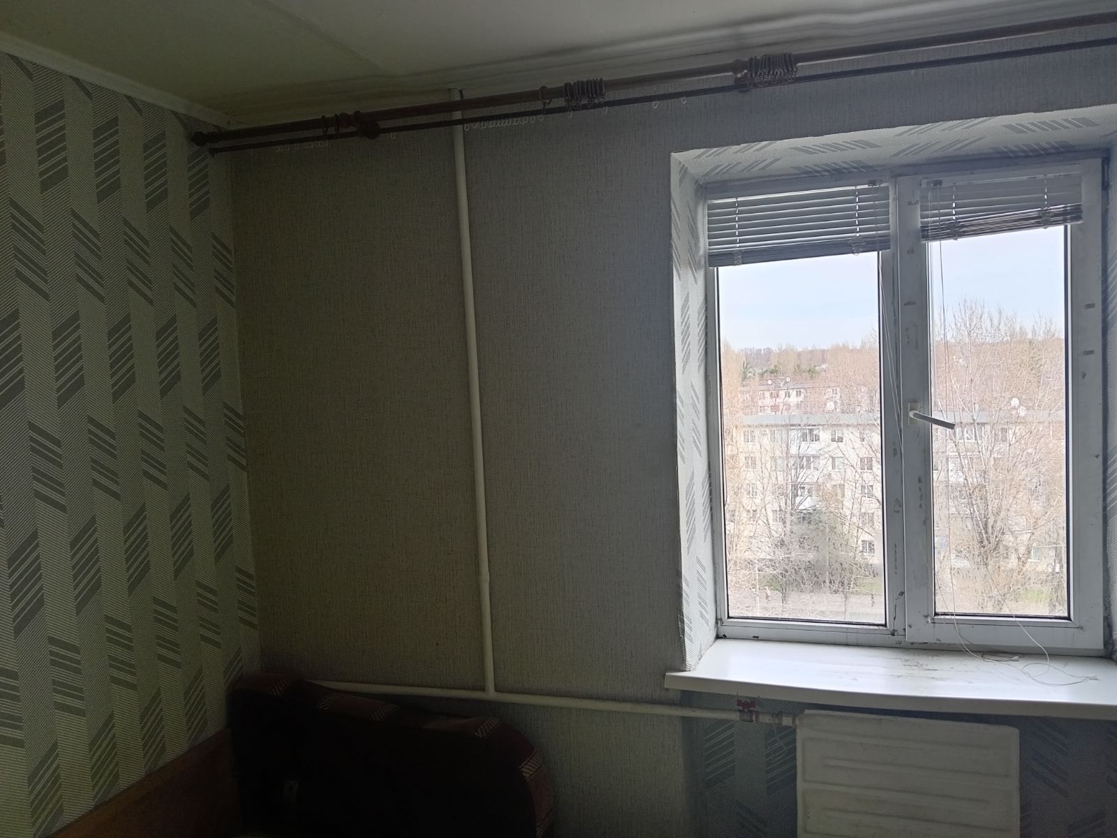 Терміново продам кімнату в гуртожитку.Молодіжне.Вул Т.Бульби.