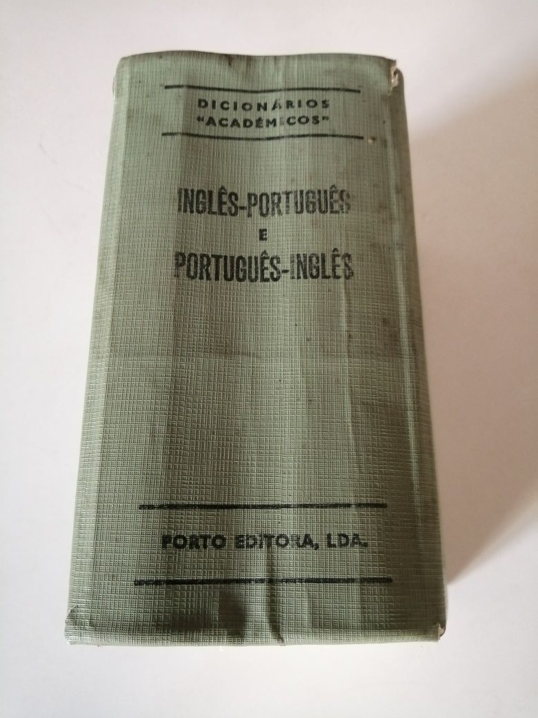 Dicionário português inglês e inglês português Porto Editora