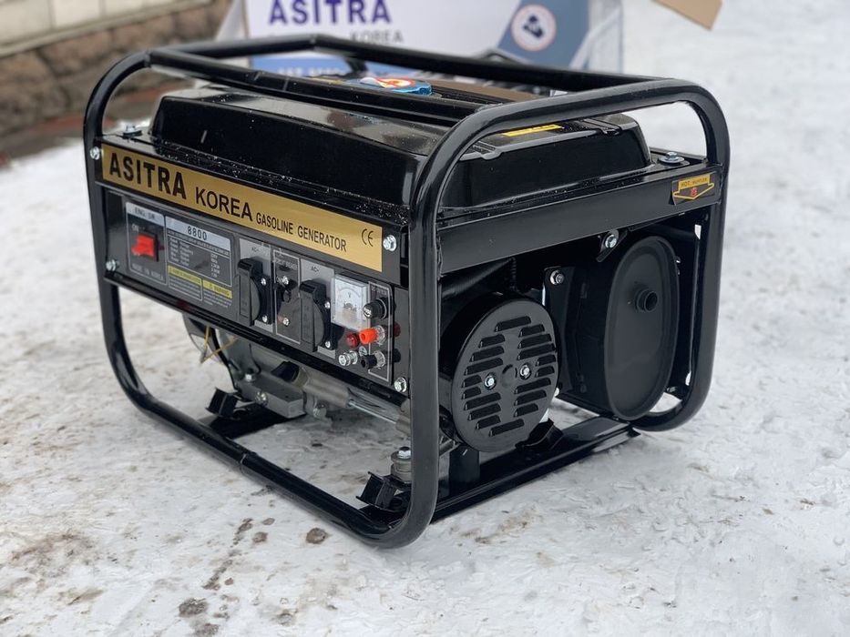 Бензиновый электрогенератор Asitra AST8800 2,5 кВт