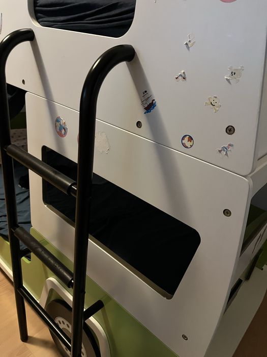 Cama beliche de criança- autocarro