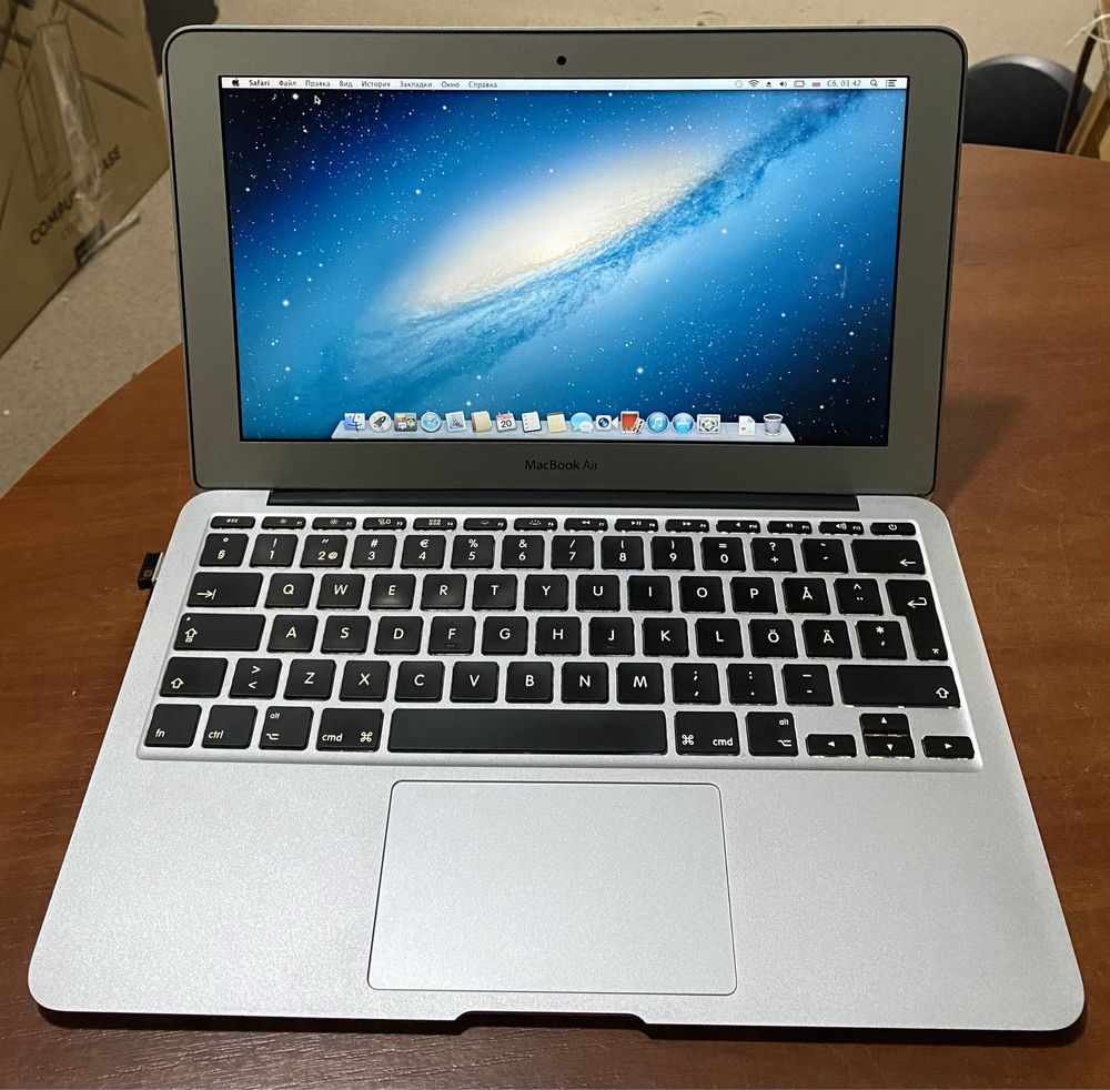 ноутбук MacBook Air A1370 11.6"/2GB RAM/120GB SSD/ i5CPU! N1179