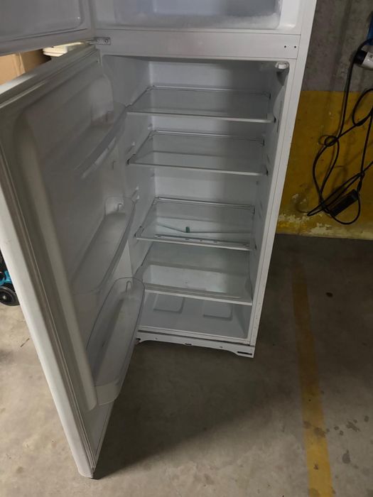 Frigorífico Indesit