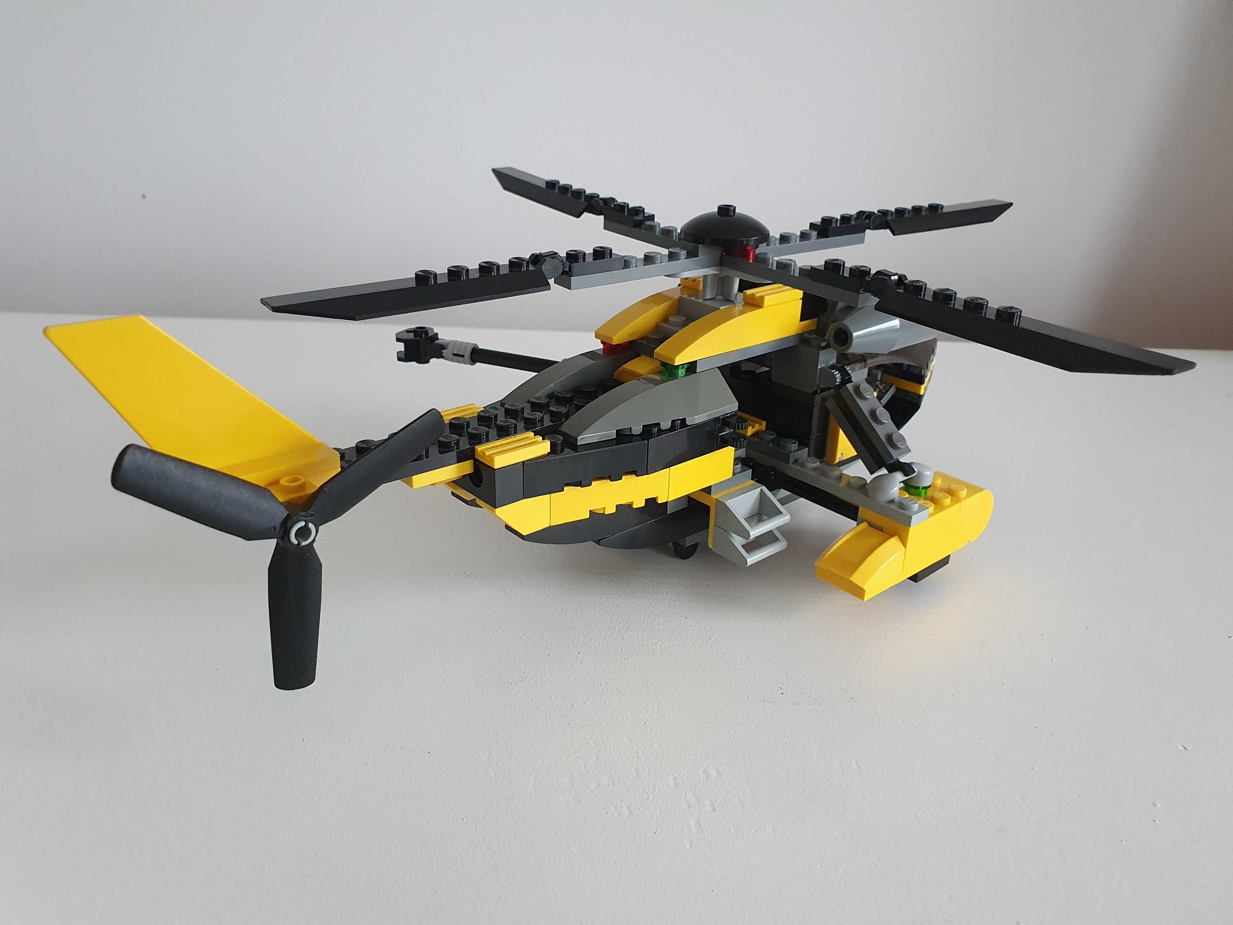 Lego world city 7044