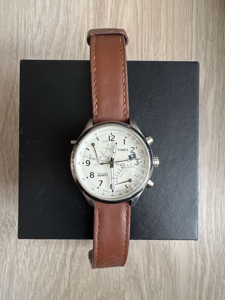 Zegarek Timex T2N932