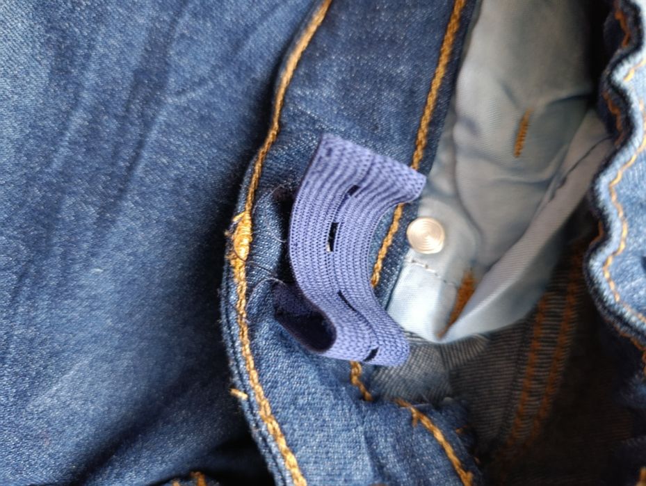 Jeansy chłopięce rozm.140