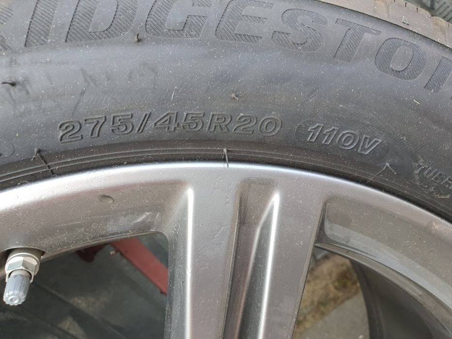 Bmw Alufelgi z oponami 275/45R20
