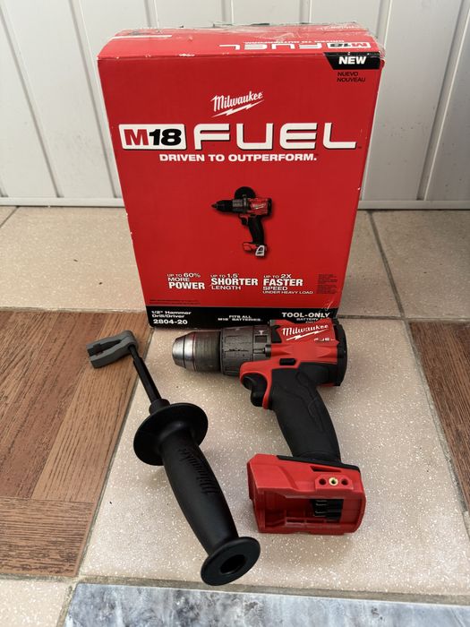 Ударний шурупокрут Milwaukee