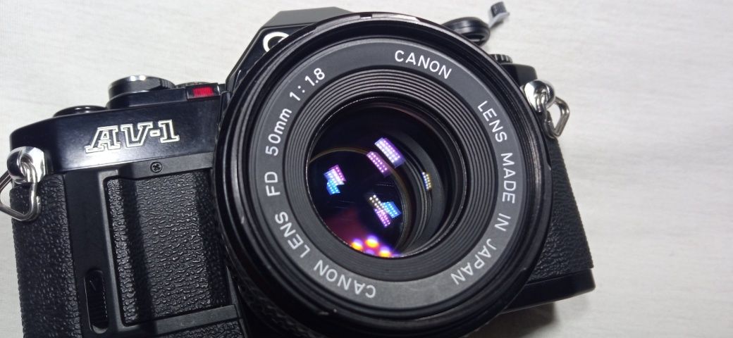 Canon AV-1 FD 50mm 1.8