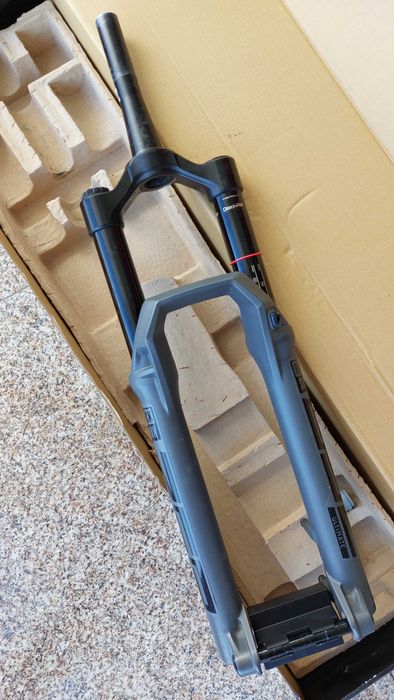 ZEB Ultimate RC2 Debon Air Boost 29''