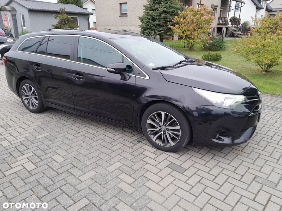 Toyota Avensis 2018r Salon Polska Faktura Vat23%