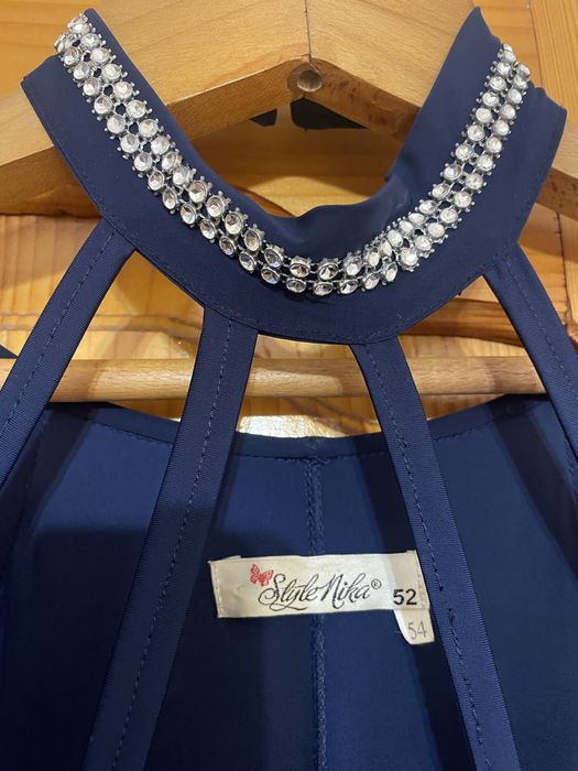 Плаття шикарне нове хкдить та стройнить