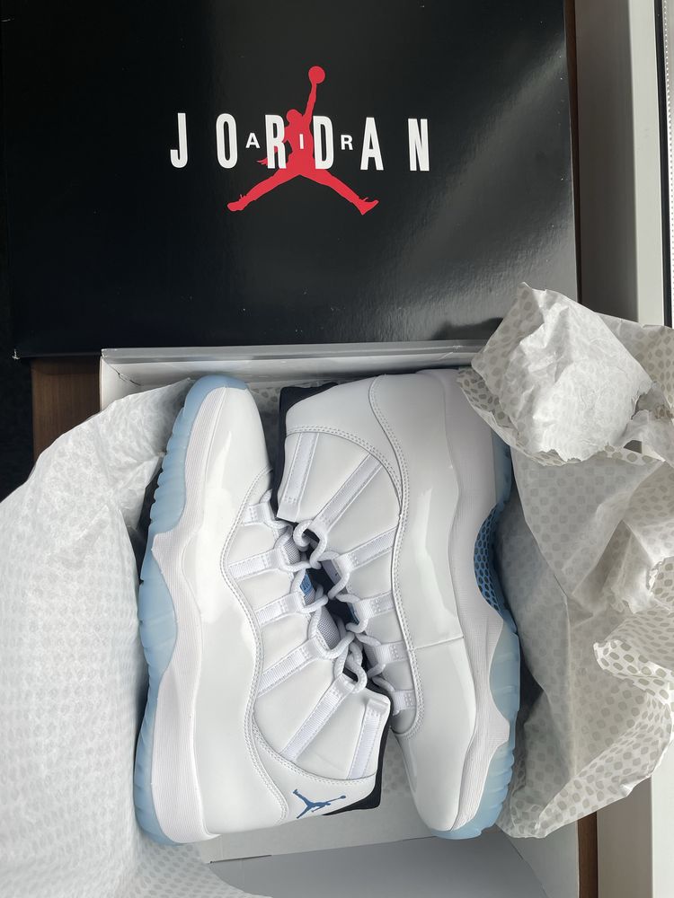 Nike Air Jordan 11 Retro Legend Blue