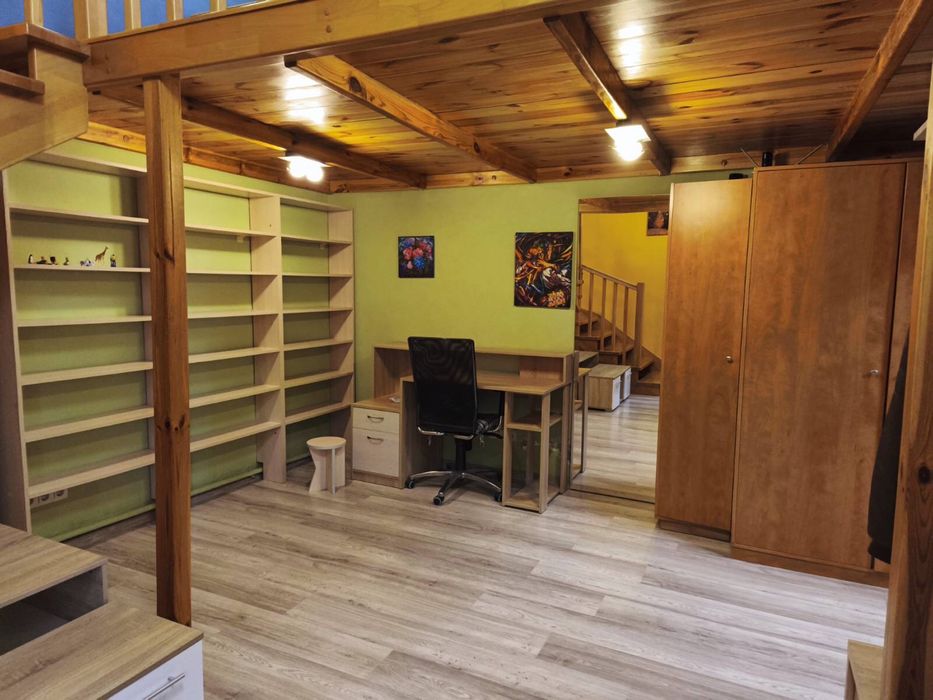 Пимоненко 20. Лукьяновка. Поділ. м Лукьяновка -20хв