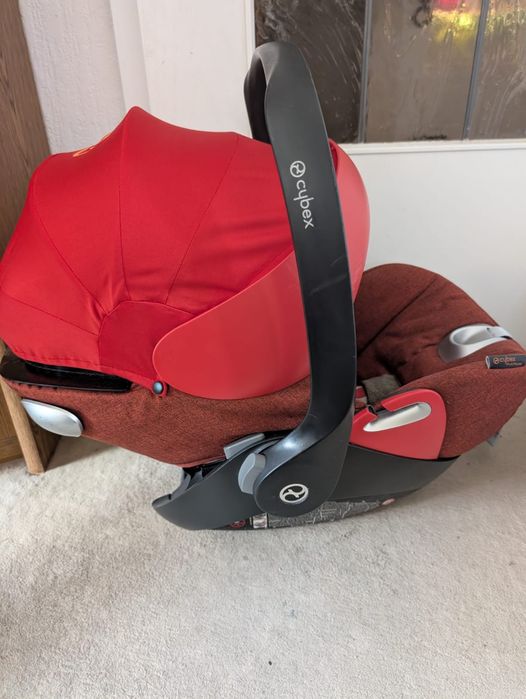Cybex Cloud Q Isofix автокрісло автокресло база автолюлька