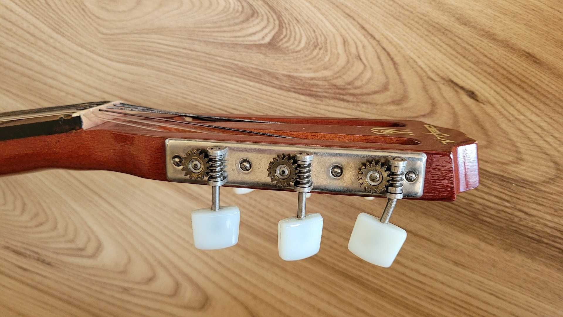Gitara akustyczna DEFIL HS-19 (PRL,1980) - do renowacji lub kolekcji