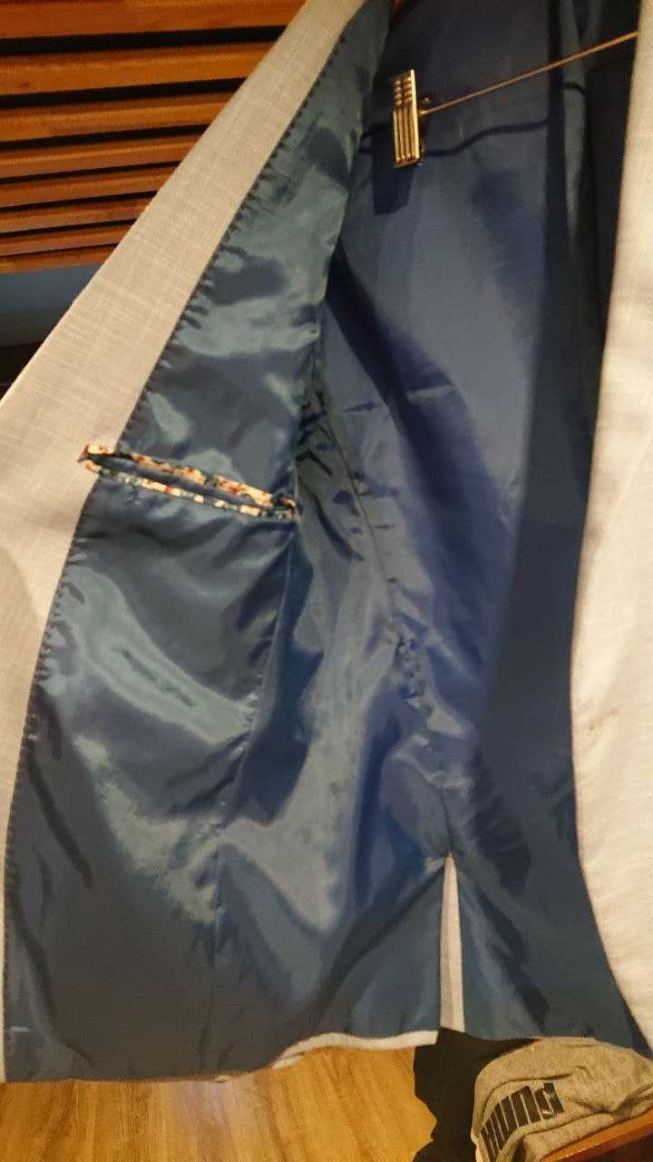 Продам піджак чоловічий льон