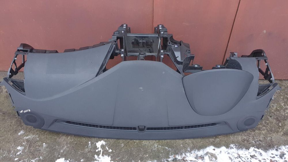 Торпеда панель приборов 847103S000RY Hyundai Sonata YF разборка