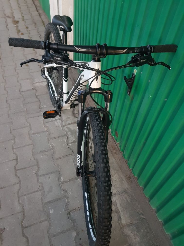 Specialized rockhopper comp 29