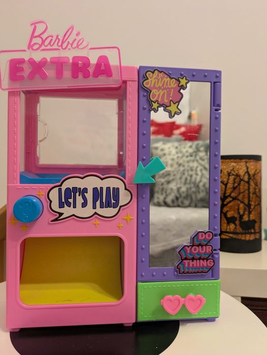 Szafa na ubrania i akcesoria Barbie