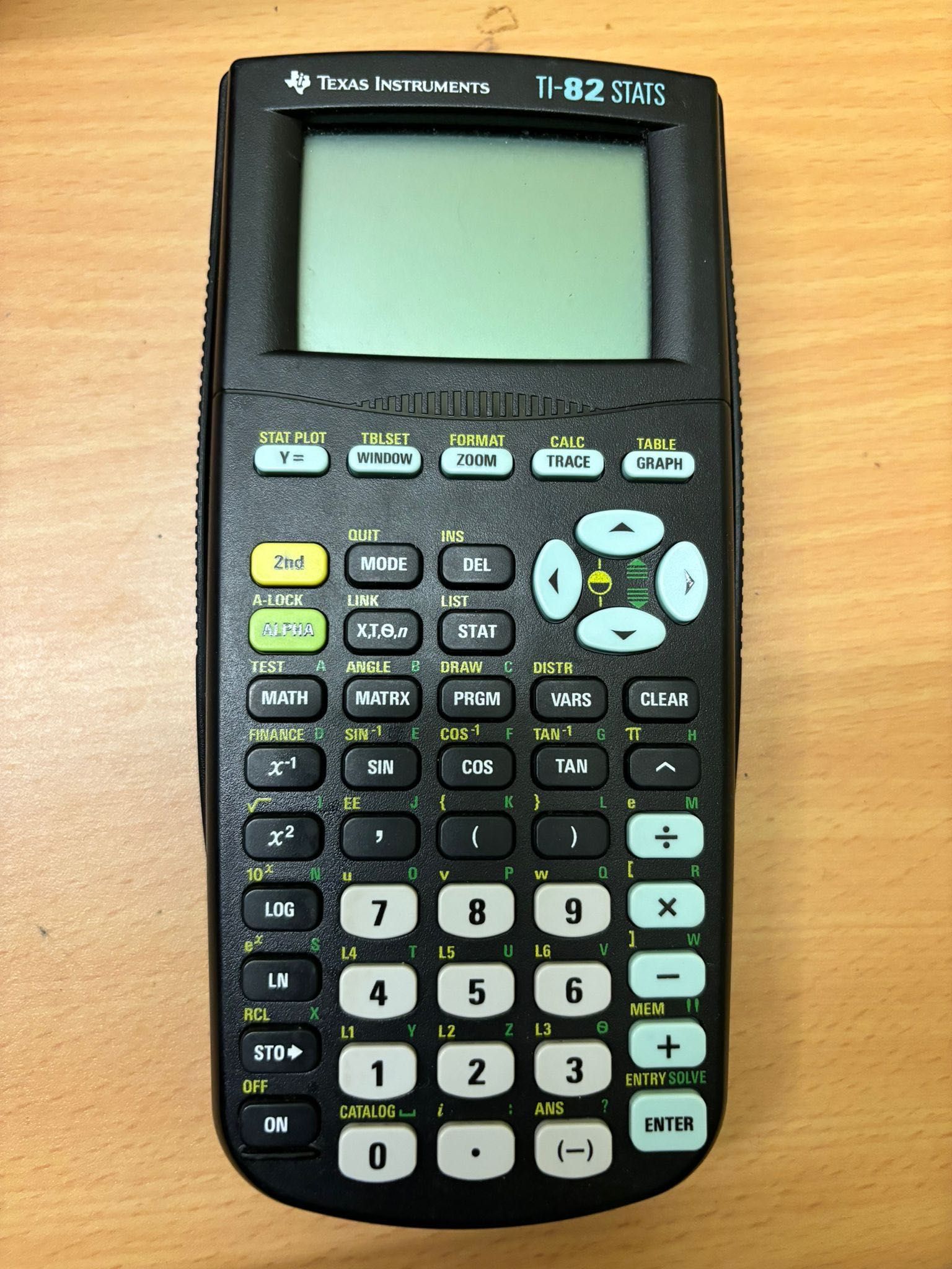 Calculadora Texas Instruments TI - 82 STATS