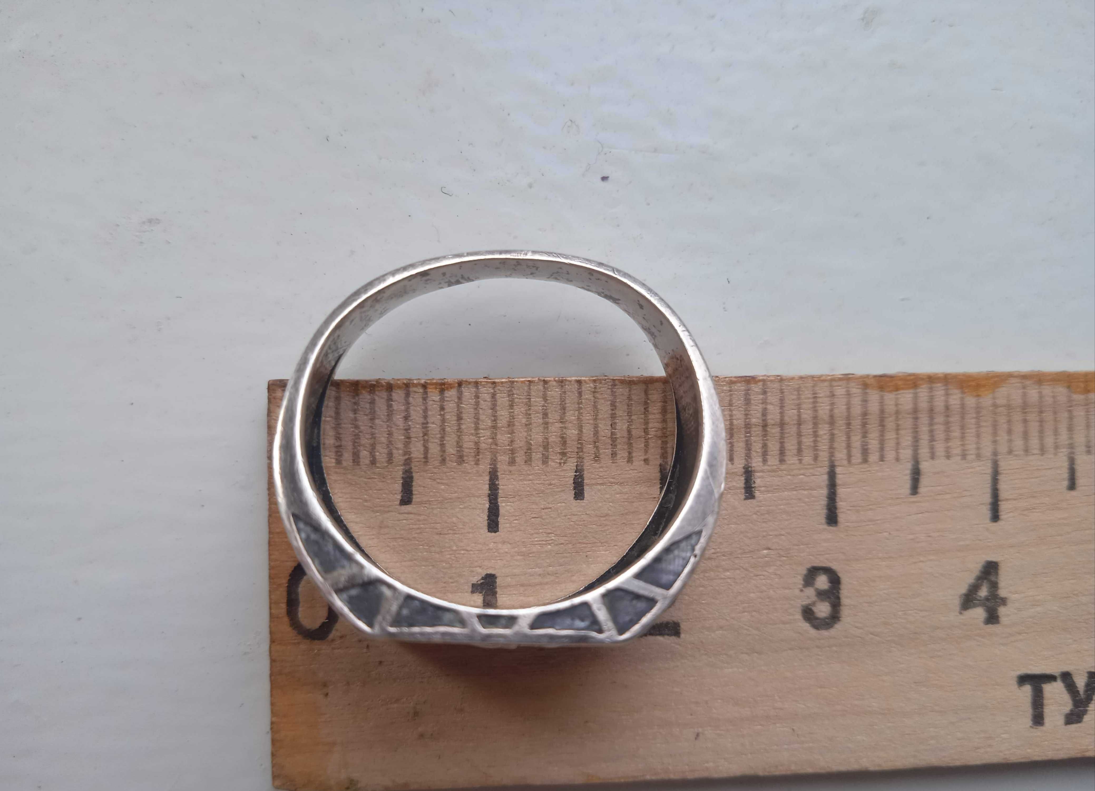 Серебряное кольцо печатка Серебряный браслет