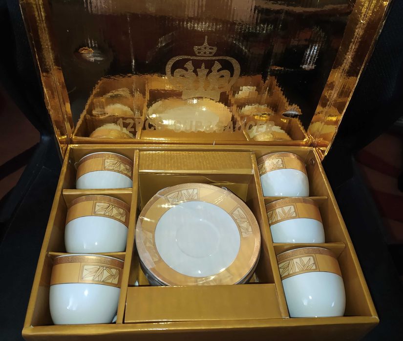 Сервиз чайный новый.Посуда.Чашка с блюдцем - 6 шт.